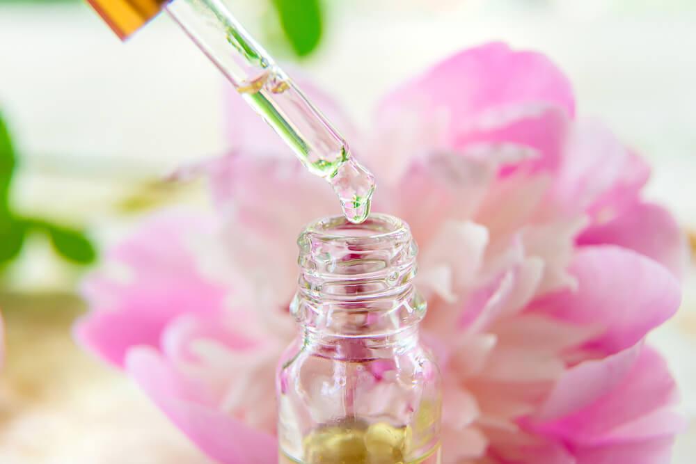 Peony extract